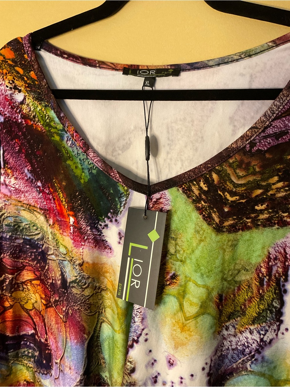 LIOR Multi-Color V-Neck Patterned Tunic Top - Picture 2 of 5